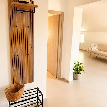Apartament Le Rondini Di Pietro
